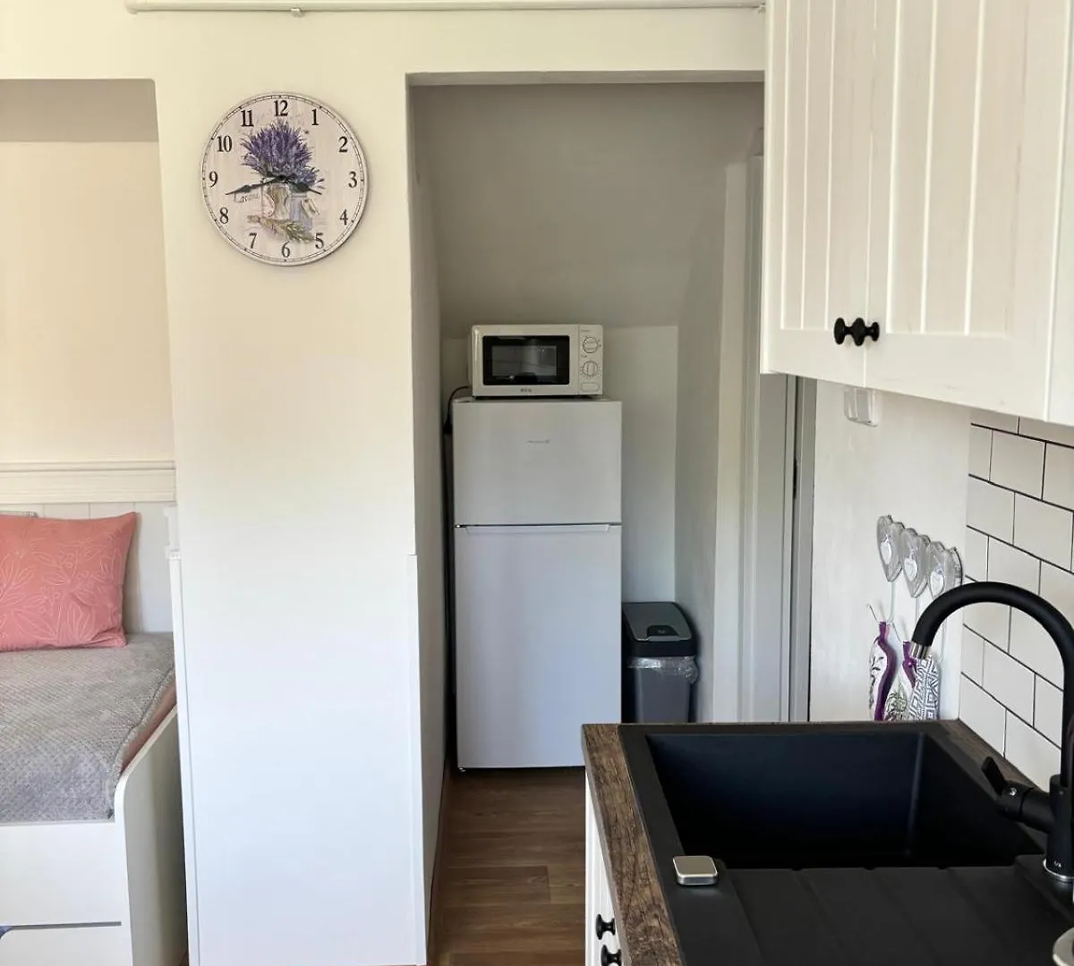 Apartman Vendy Κάρλοβι Βάρι 0*,